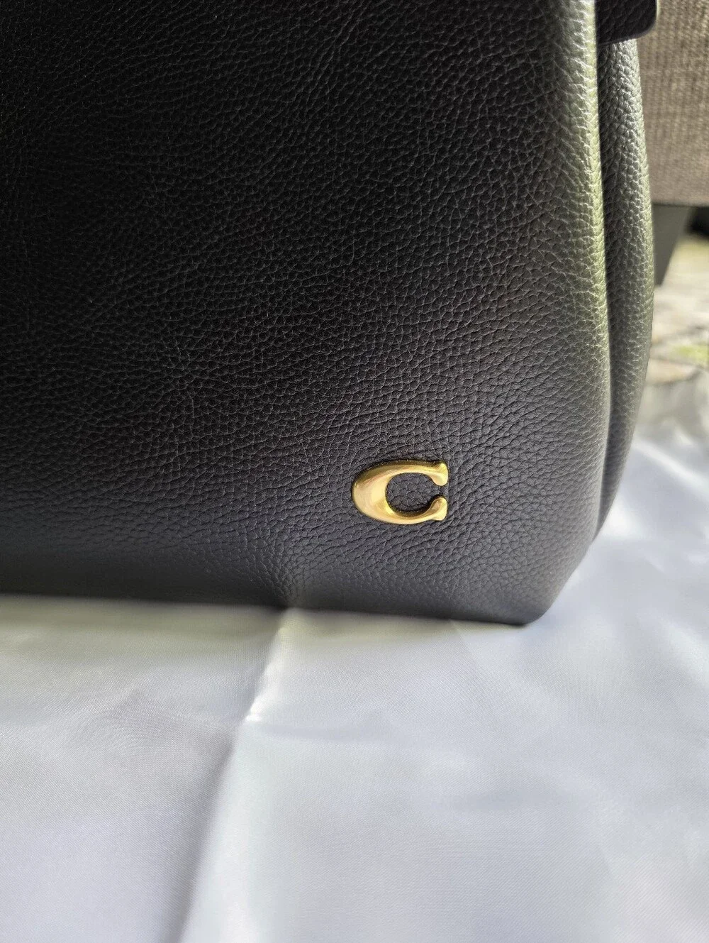 Coach Lana Shoulder Bag Black - Picture 4 of 14